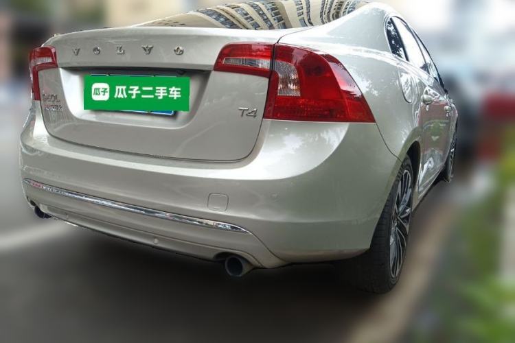 Used Volvo S60 2018 S60L T4 Smart & Ambitious Edition Rear Right 45 Deg