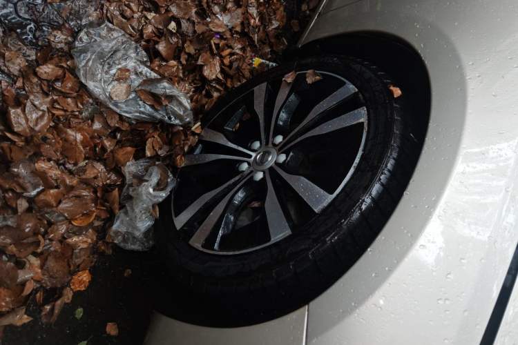 Used Volvo S60 2018 S60L T3 Smart Upgrade Edition Right Front Wheel Hub