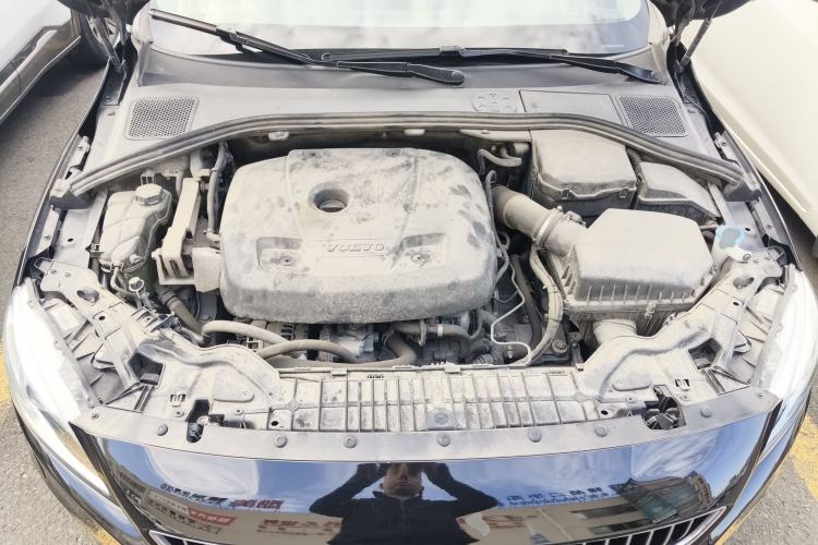 Used Volvo S60 2019 S60L T3 Intelligent Upgrade Edition Engine Bay