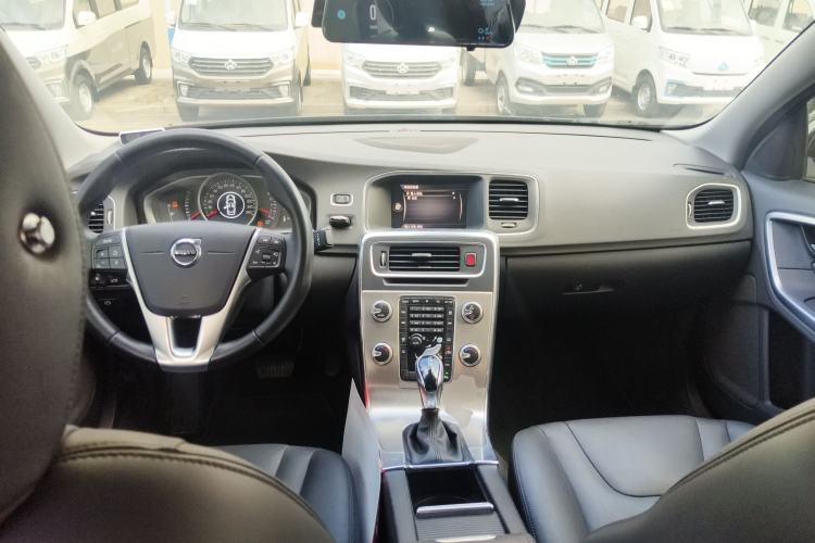 Used Volvo S60 2019 S60L T3 Intelligent Upgrade Edition Interior 2