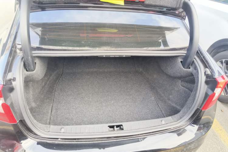 Used Volvo S60 2019 S60L T3 Intelligent Upgrade Edition Trunk