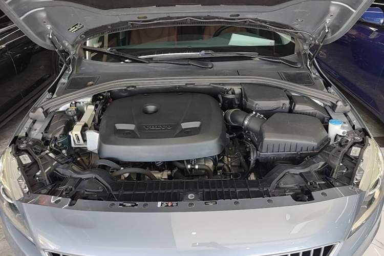 Used Volvo S60 2019 S60L Facelift T5 Intelligent Advanced Edition Engine Bay