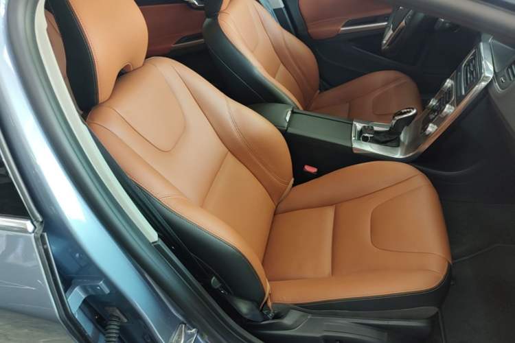 Used Volvo S60 2019 S60L Facelift T5 Intelligent Advanced Edition Right Front Seat
