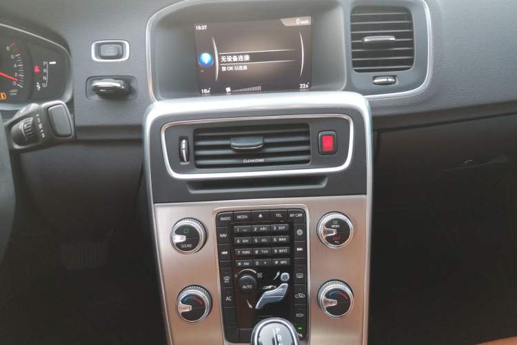 Used Volvo S60 2019 S60L T3 Intelligent Upgrade Edition Audio And AC Panel