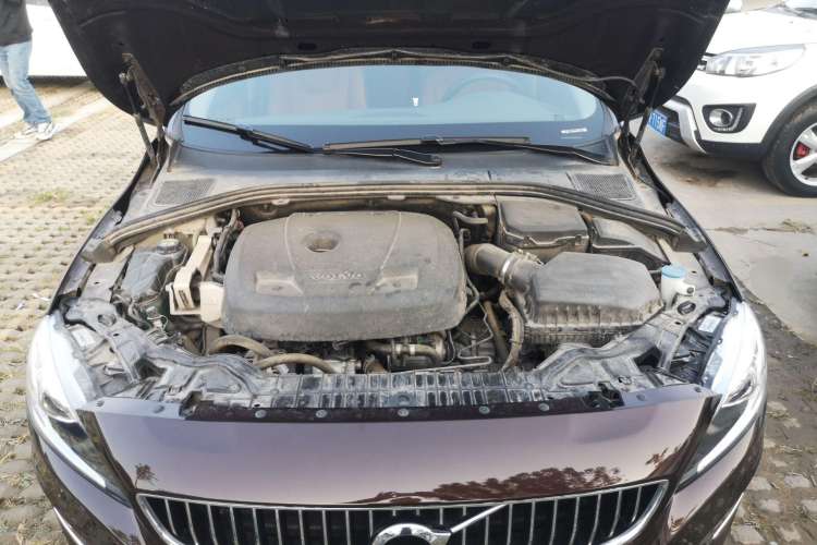Used Volvo S60 2019 S60L T3 Intelligent Upgrade Edition Engine Bay