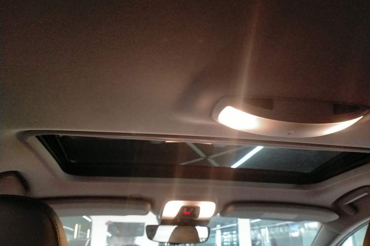 Used Volvo S60 2019 S60L T3 Intelligent Upgrade Edition Headliner