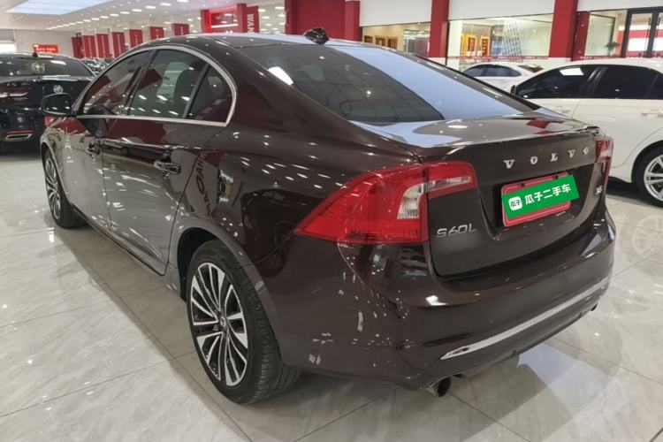 Used Volvo S60 2019 S60L T5 Smart Range Edition Rear Left 45 Deg