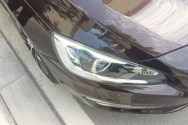 Used Volvo S60 2019 S60L T3 Intelligent Upgrade Edition Right Front Headlight