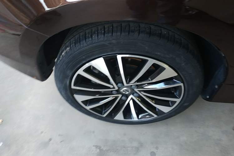 Used Volvo S60 2019 S60L T5 Smart Range Edition Right Rear Wheel Hub