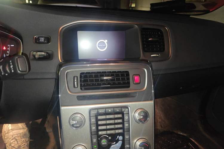 Used Volvo S60 2019 S60L Facelift T5 Intelligent Advanced Edition