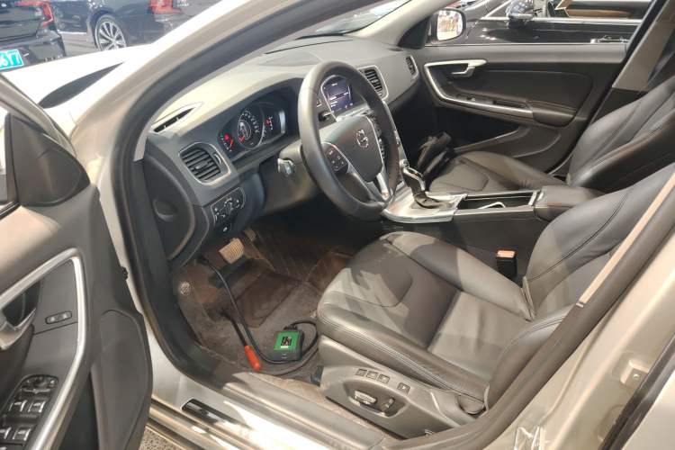 Used Volvo S60 2019 S60L Facelift T5 Intelligent Advanced Edition Driver Seat