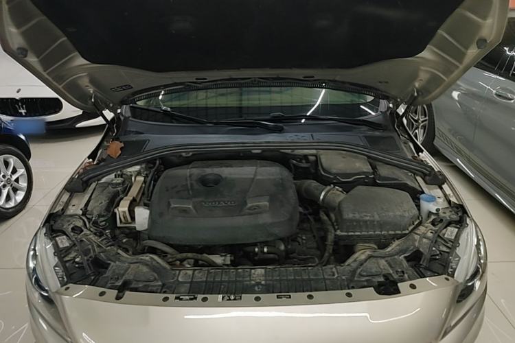Used Volvo S60 2019 S60L Facelift T5 Intelligent Advanced Edition Engine Bay
