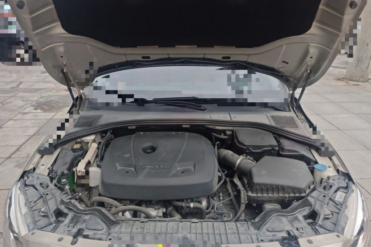 Used Volvo S60 2019 S60L T3 Intelligent Upgrade Edition Engine Bay