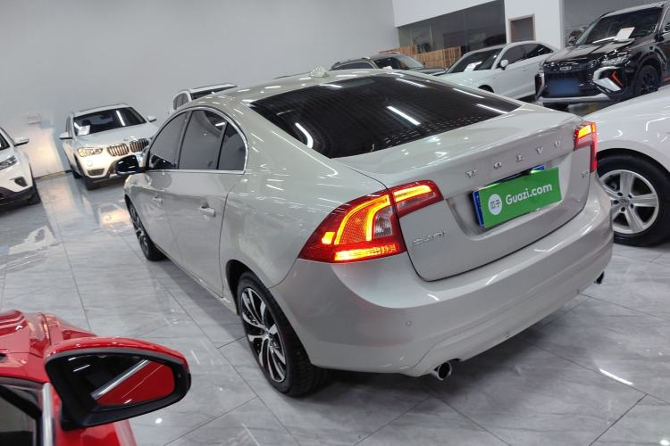 Used Volvo S60 2019 S60L T3 Intelligent Upgrade Edition Exterior 3