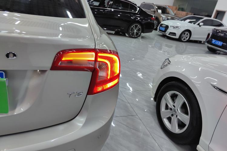 Used Volvo S60 2019 S60L T3 Intelligent Upgrade Edition Exterior 6