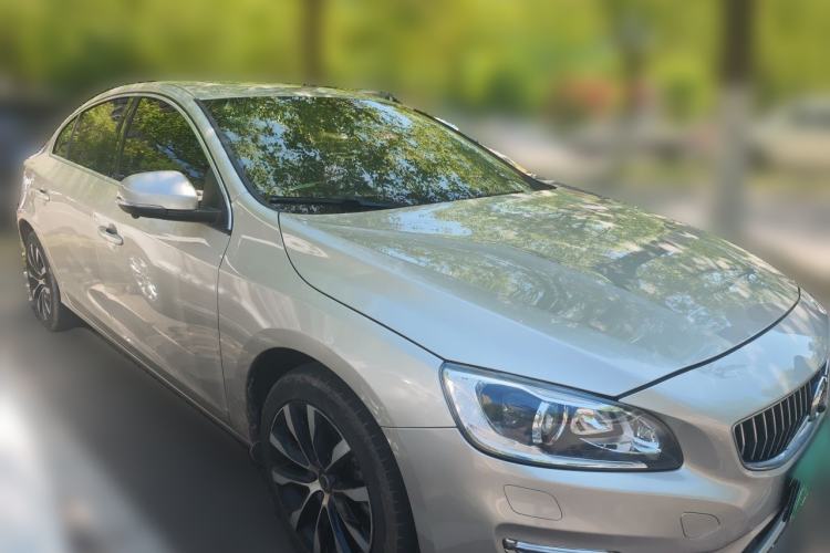 Used Volvo S60 2019 S60L Facelift T5 Intelligent Advanced Edition Front Right 45 Deg