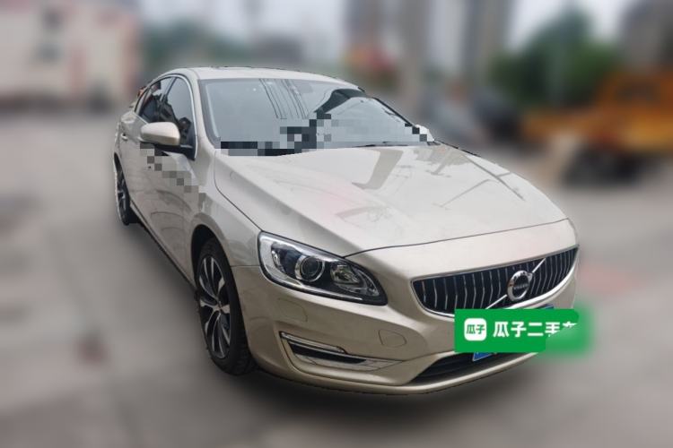 Used Volvo S60 2019 S60L T3 Intelligent Upgrade Edition Front Right 45 Deg