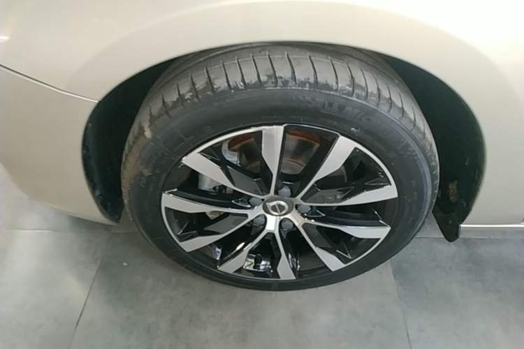Used Volvo S60 2019 S60L Facelift T5 Intelligent Advanced Edition Left Front Wheel Hub
