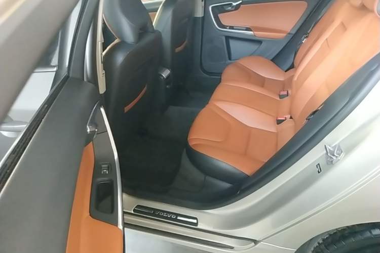 Used Volvo S60 2019 S60L Facelift T5 Intelligent Advanced Edition Left Rear Seat