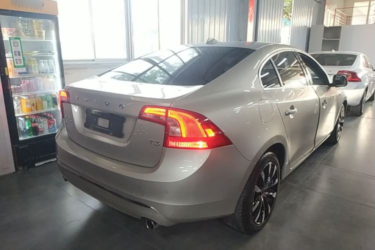 Used Volvo S60 2019 S60L Facelift T5 Intelligent Advanced Edition Rear Right 45 Deg