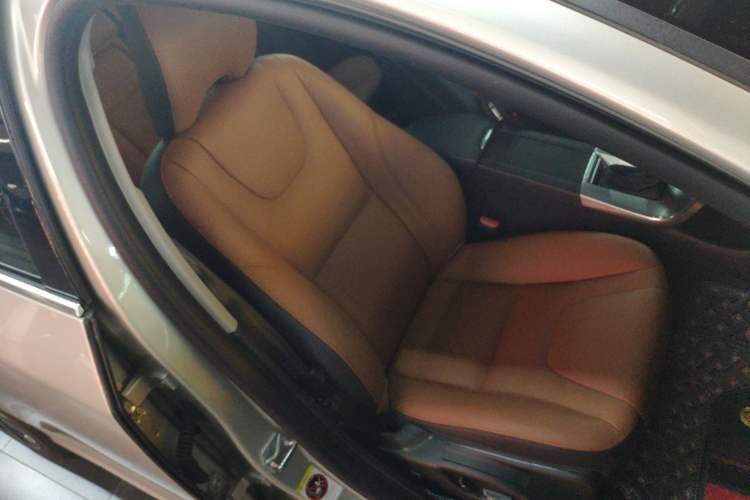 Used Volvo S60 2019 S60L Facelift T5 Smart Luxury Elite Edition Right Front Seat