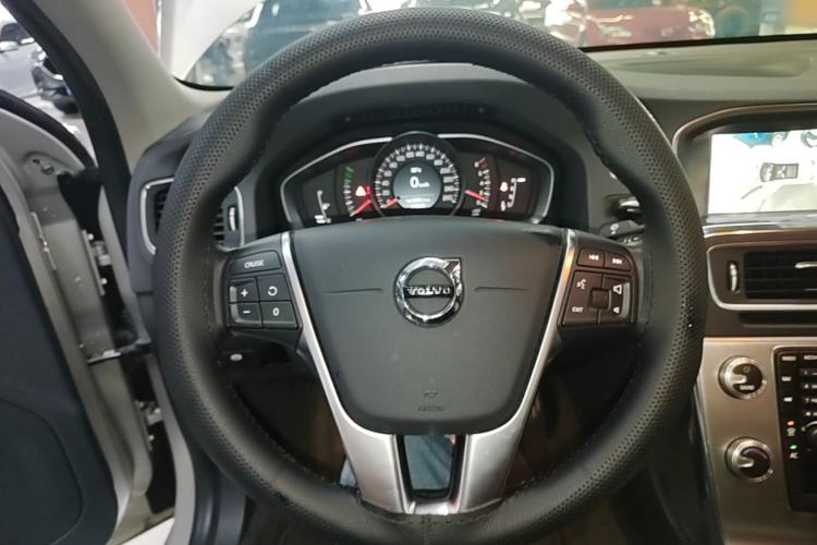 Used Volvo S60 2019 S60L Facelift T5 Intelligent Advanced Edition Steering Wheel