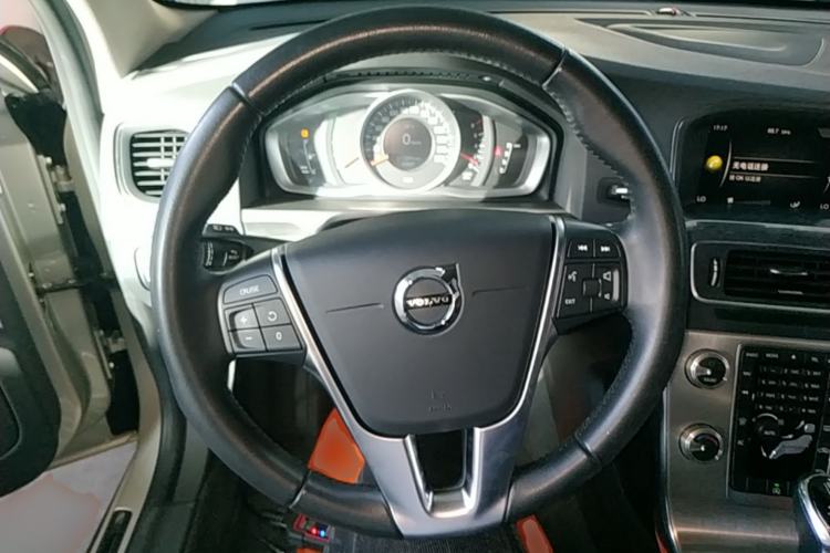 Used Volvo S60 2019 S60L Facelift T5 Intelligent Advanced Edition Steering Wheel