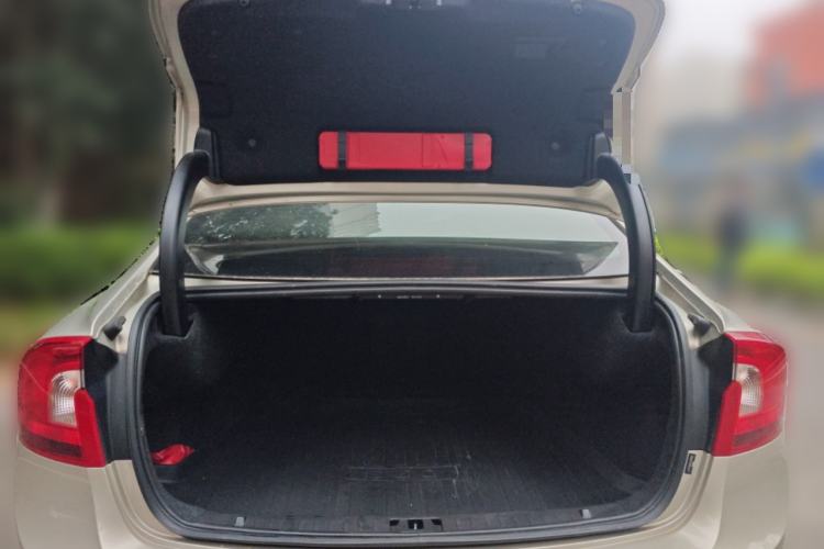 Used Volvo S60 2019 S60L Facelift T5 Intelligent Advanced Edition Trunk