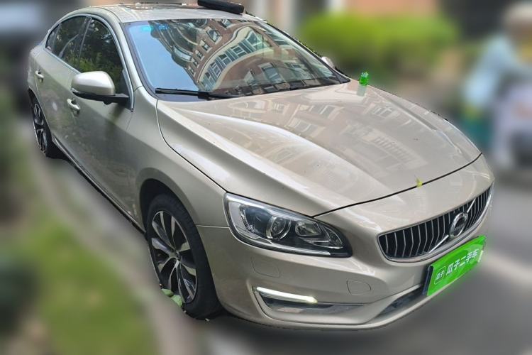 Used Volvo S60 2019 S60L Facelift T5 Intelligent Advanced Edition Front Right 45 Deg