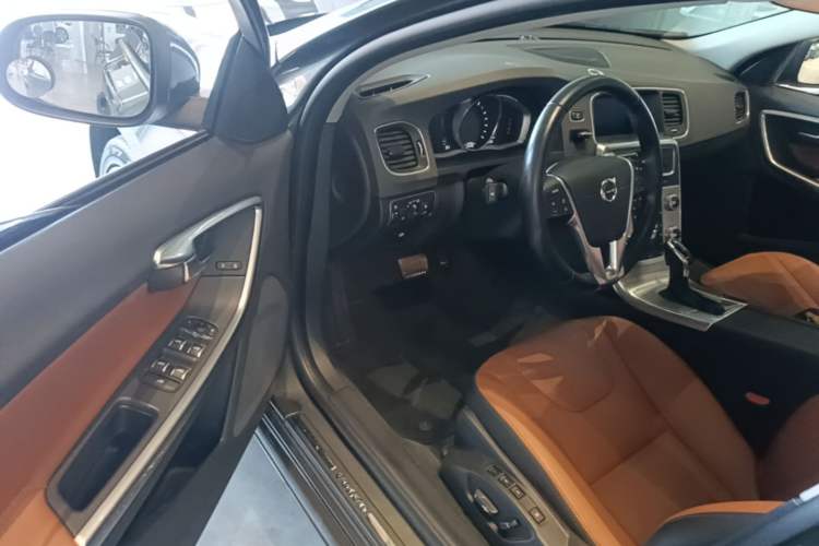 Used Volvo S60 2019 S60L T5 Smart Range Edition Driver Seat