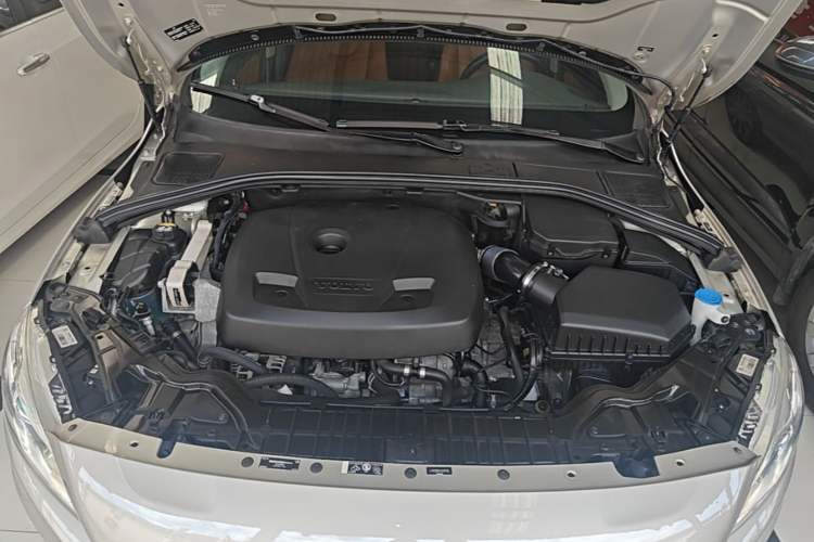 Used Volvo S60 2019 S60L Facelift T5 Smart Luxury Elite Edition Engine Bay