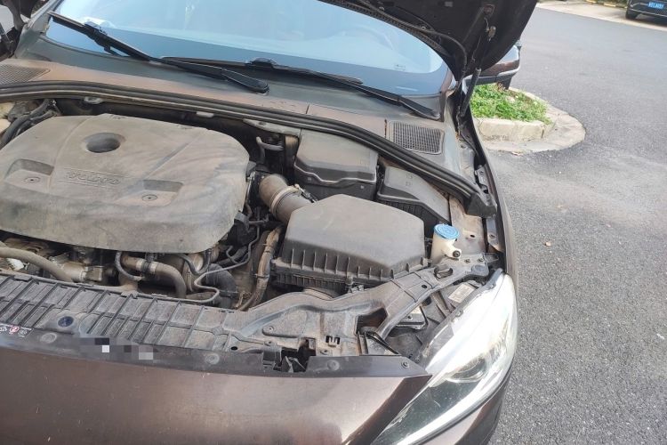 Used Volvo S60 2019 S60L T5 Smart Range Edition Engine Bay Left
