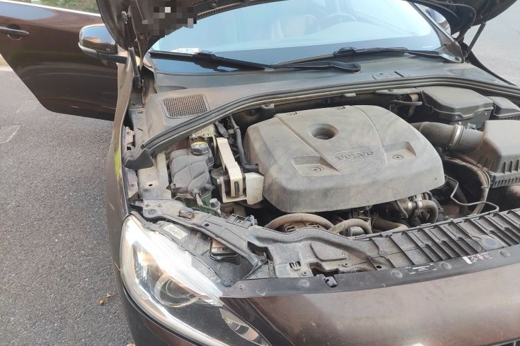 Used Volvo S60 2019 S60L T5 Smart Range Edition Engine Bay Right