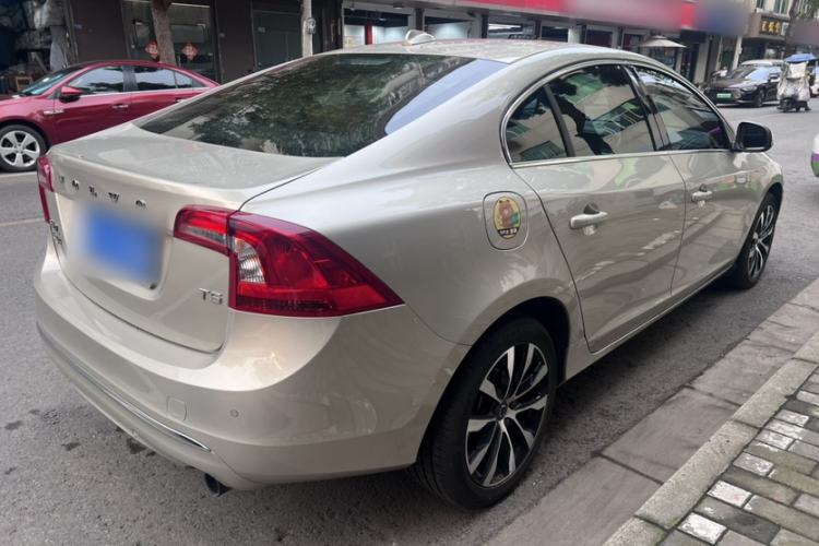 Used Volvo S60 2019 S60L Facelift T5 Intelligent Advanced Edition Exterior 3