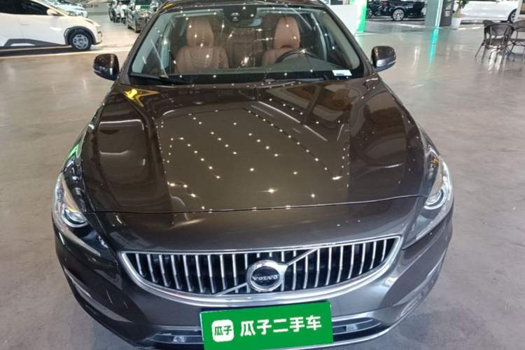 Used Volvo S60 2019 S60L T5 Smart Range Edition Front