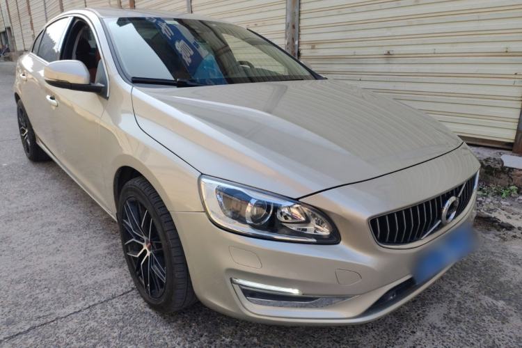 Used Volvo S60 2019 S60L Facelift T5 Intelligent Advanced Edition Front Right 45 Deg