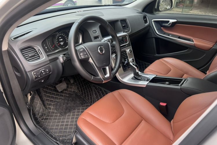 Used Volvo S60 2019 S60L Facelift T5 Intelligent Advanced Edition Interior 1