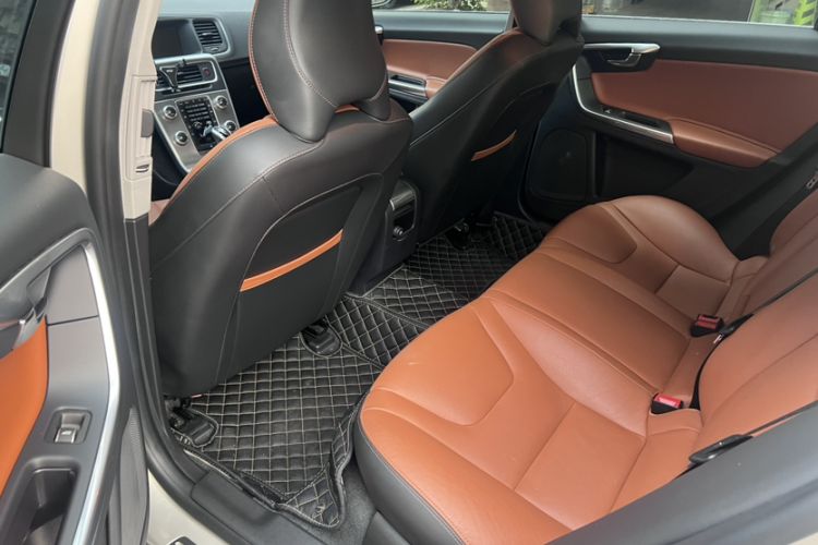 Used Volvo S60 2019 S60L Facelift T5 Intelligent Advanced Edition Interior 5