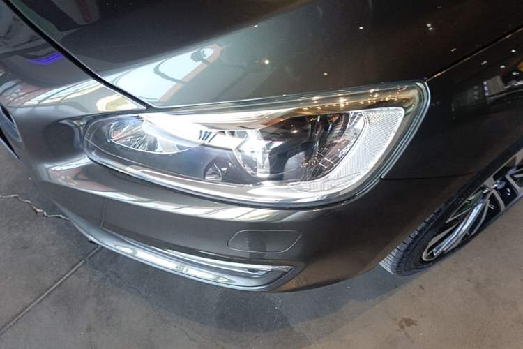 Used Volvo S60 2019 S60L T5 Smart Range Edition Left Front Headlight