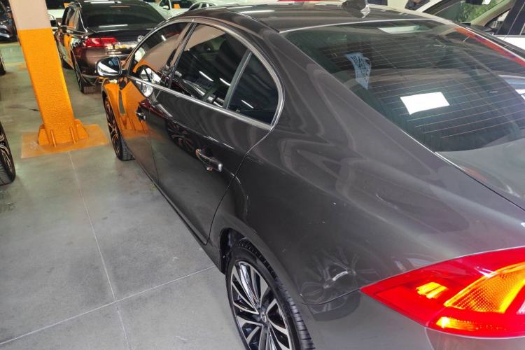 Used Volvo S60 2019 S60L T5 Smart Range Edition Left Side
