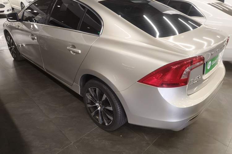 Used Volvo S60 2019 S60L Facelift T5 Intelligent Advanced Edition Rear Left 45 Deg