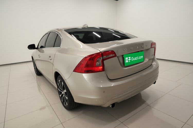 Used Volvo S60 2019 S60L T3 Intelligent Upgrade Edition Rear Left 45 Deg
