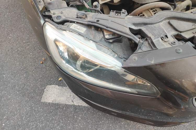 Used Volvo S60 2019 S60L T5 Smart Range Edition Right Front Headlight