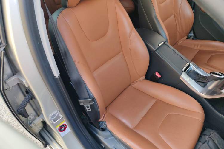 Used Volvo S60 2019 S60L Facelift T5 Intelligent Advanced Edition Right Front Seat