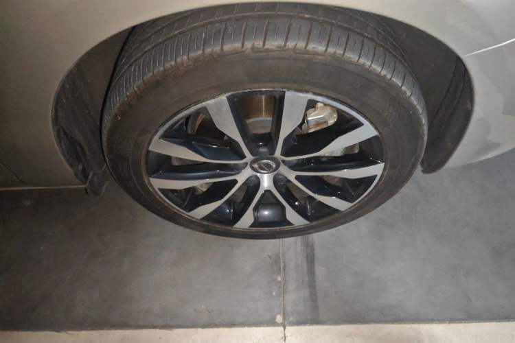 Used Volvo S60 2019 S60L Facelift T5 Intelligent Advanced Edition Right Front Wheel Hub