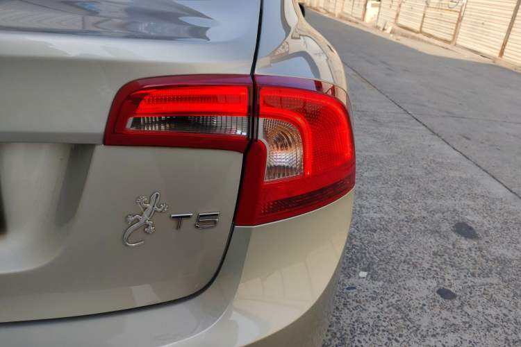 Used Volvo S60 2019 S60L Facelift T5 Intelligent Advanced Edition Right Rear Taillight