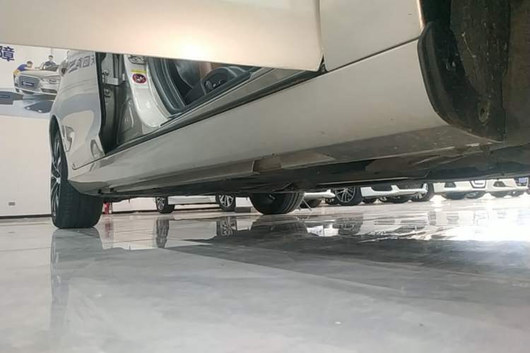 Used Volvo S60 2019 S60L T3 Intelligent Upgrade Edition Right Side Sill