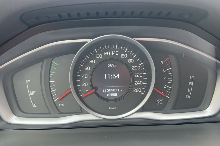 Used Volvo S60 2019 S60L Facelift T5 Intelligent Advanced Edition Steering Wheel