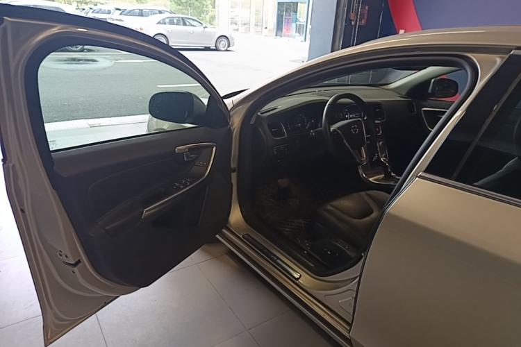Used Volvo S60 2019 S60L Facelift T5 Intelligent Advanced Edition Driver Seat