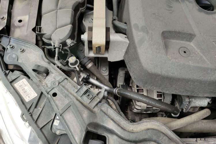 Used Volvo S60 2019 S60L T5 Smart Range Edition Engine Bay Right